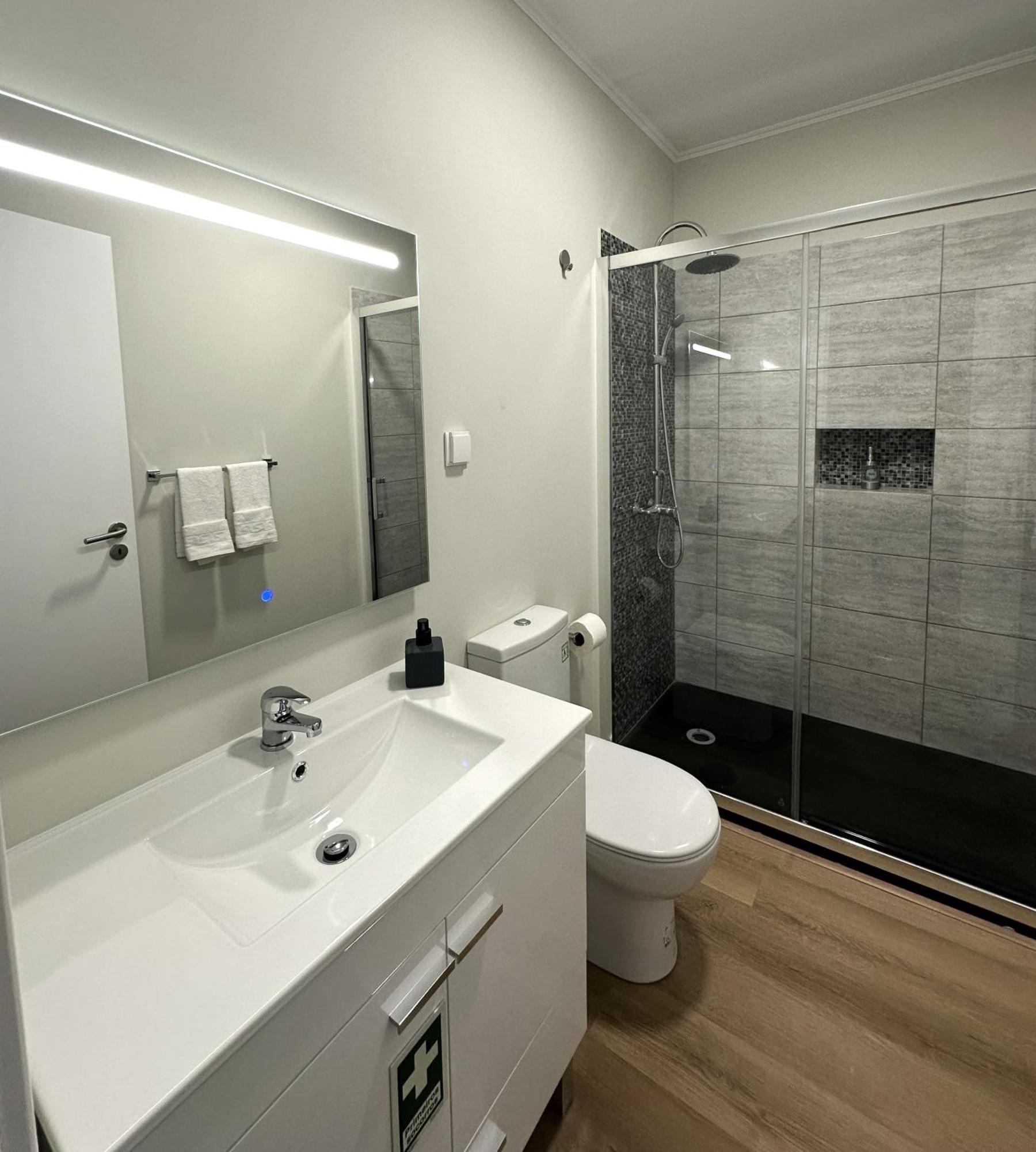 Oasis Suites - Funchal Esterno foto